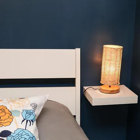 Nouveau Pasteur Netflix/ 5 Min Gare Apartment Troyes